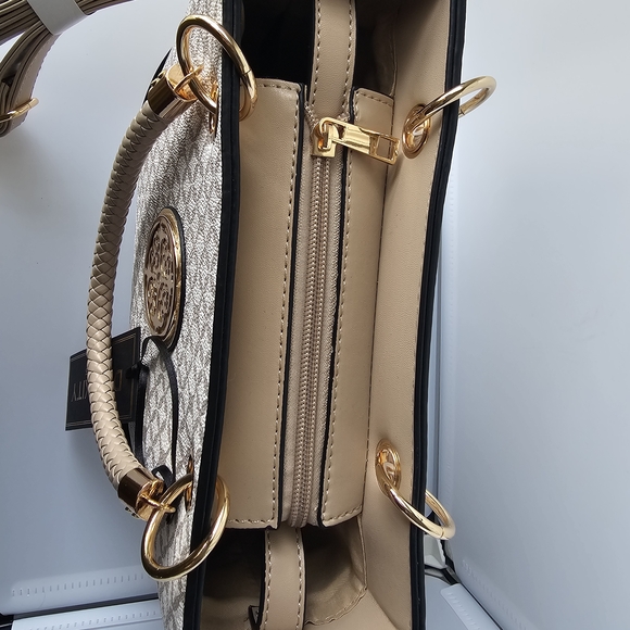 New Elegant Beige Monogram Crossbody Tote Bag - Picture 6 of 11